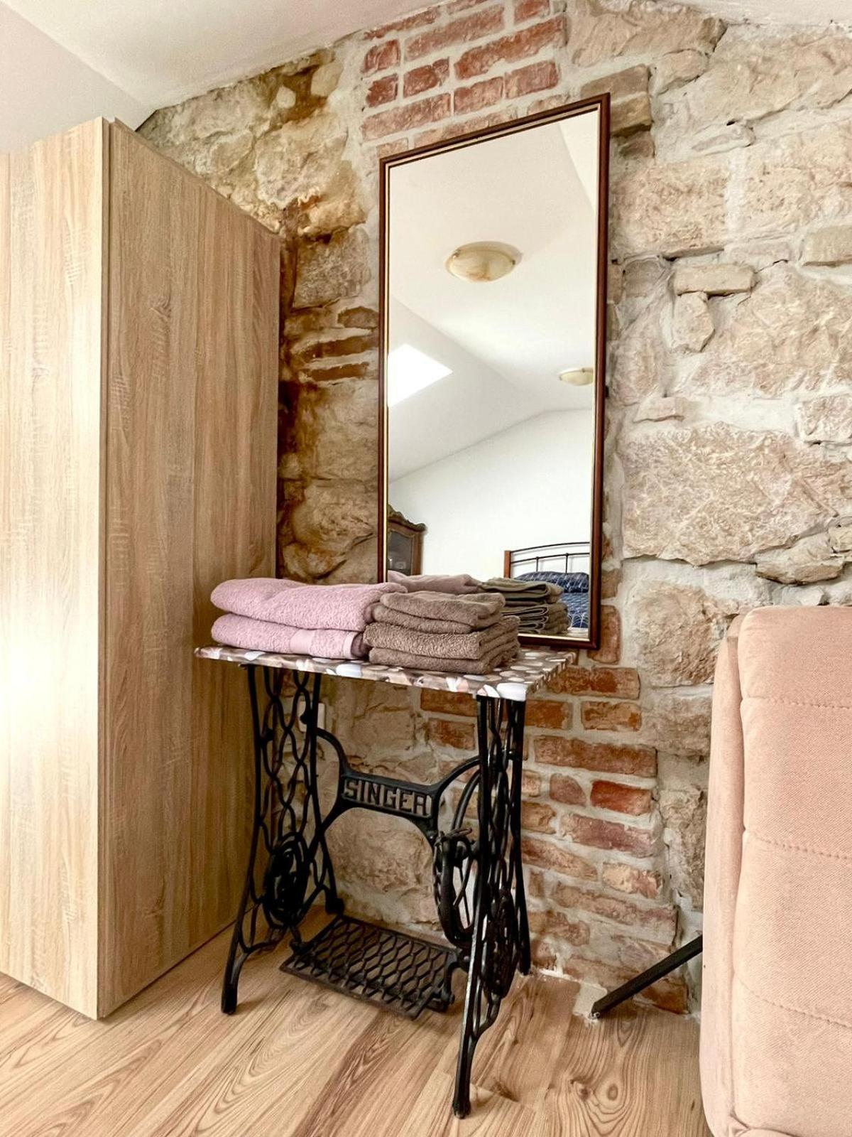 Apartmani Mauro Sa Terasom Crikvenica Εξωτερικό φωτογραφία