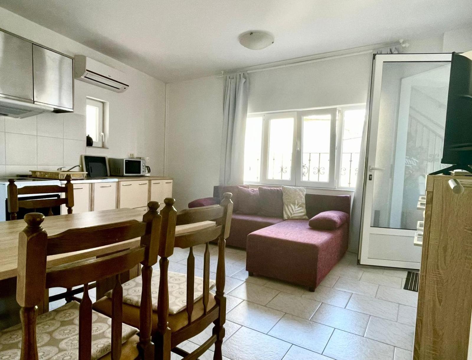 Apartmani Mauro Sa Terasom Crikvenica Εξωτερικό φωτογραφία